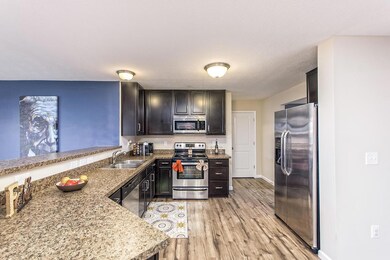 430 Hillcrest Dr, Circleville, OH 43113 - photo 2