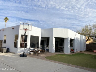 2330 E Prince Rd, Tucson, AZ 85719 - photo 3