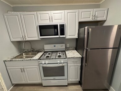 28 Lydia St unit 2, Binghamton, NY 13905 - photo 2