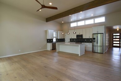 Kitchen 3