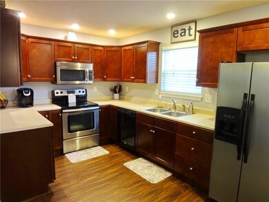 1214 W Tarkington Dr, Greensburg, IN 47240 - photo 6