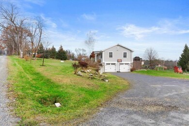 82 Mountain View Dr, Shaftsbury, VT 05262 - photo 4