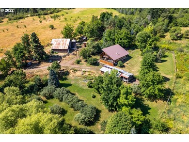 35901 Valley View Ln, Halfway, OR 97834 - photo 7