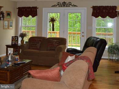 495 Mccubbin Rd, Winchester, VA 22603 - photo 5