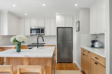 26 Summer St unit 7, Marblehead, MA 01945 - photo 5