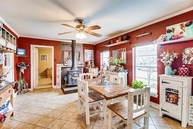 1813 Buck St, Gainesville, TX 76240 - photo 7