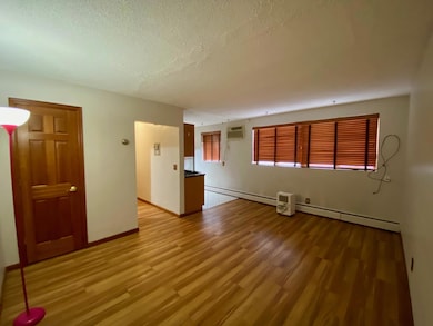 1818 Arthur St NE unit 2, Minneapolis, MN 55418 - photo 2