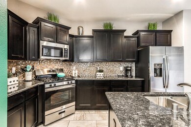 13557 Sproatley St, El Paso, TX 79928 - photo 4