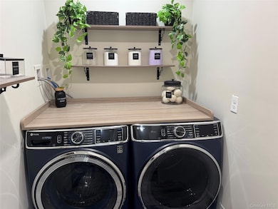 9 Lawrence St, Tappan, NY 10983 - photo 7