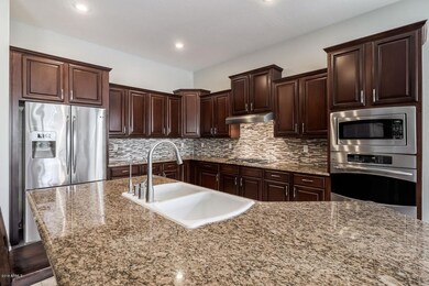 716 E Vermont Gilbert AZ 85295-large-010