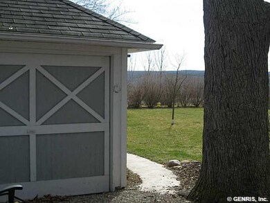 Garage.