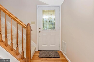 3396 Londonleaf Ln, Laurel, MD 20724 - photo 2