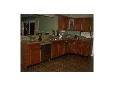 55 Charcalee Dr, Cranston, RI 02921 - photo 6