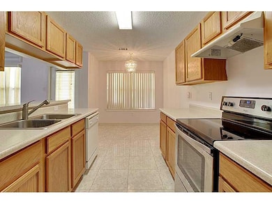 4812 Grand Bayou Dr, Marrero, LA 70072 - photo 3