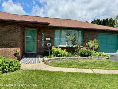 102 Bubernak Blvd, Old Forge, PA 18518 - photo 2