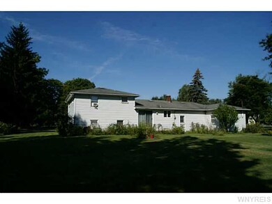 6169 Campbell Blvd, Lockport, NY 14094 - photo 3