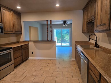 214 Live Oak Ln, Weatherford, TX 76086 - photo 6