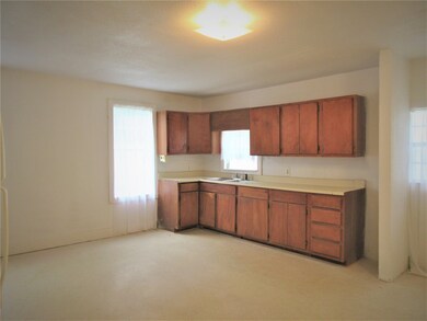 1501 Avenue L, Bay City, TX 77414 - photo 7