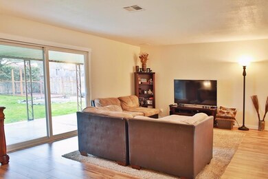 1071 Omaha Dr, Grants Pass, OR 97527 - photo 6