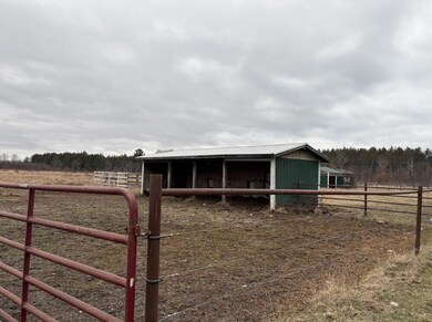 12x24 Loafing Shed