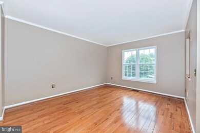 7069 Bradshaw Ct W, Frederick, MD 21703 - photo 4