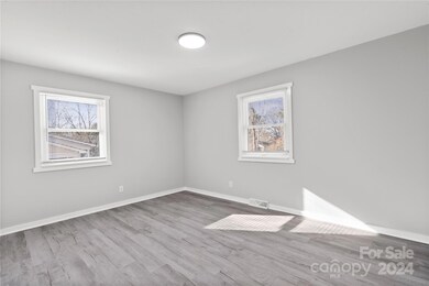 1433 S Ridge St, Shelby, NC 28152 - photo 6