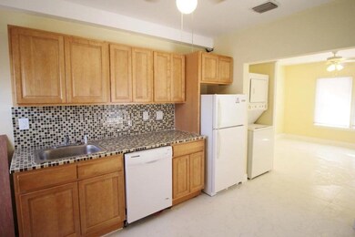 505 36th St unit Upper, West Palm Beach, FL 33407 - photo 3