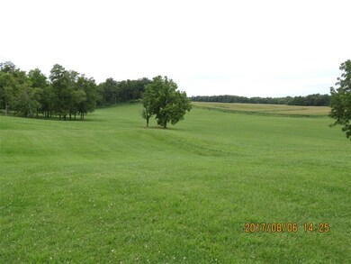 8027 S 600 W, Edinburgh, IN 46124 - photo 3