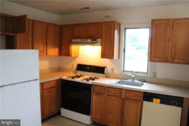 40 Oakland Bay Ct, Little Egg Harbor Township, NJ 08087 - photo 7