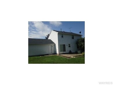 486 Fairmont Ave, North Tonawanda, NY 14120 - photo 2
