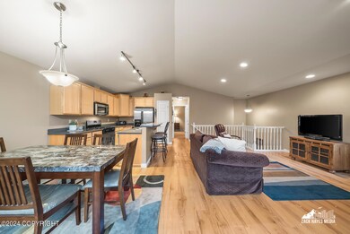 living room/Kitchen