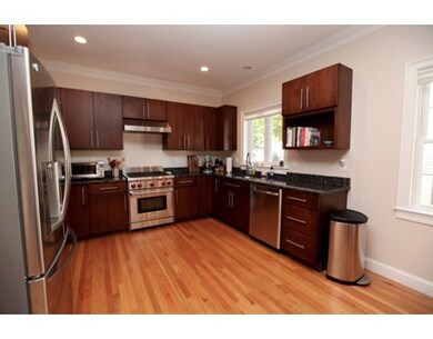 40 Hamilton Rd, Waltham, MA 02453 - photo 5