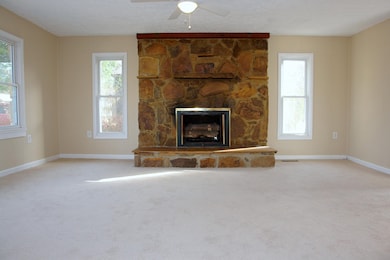 410 Norman Dr, Crossville, TN 38571 - photo 7