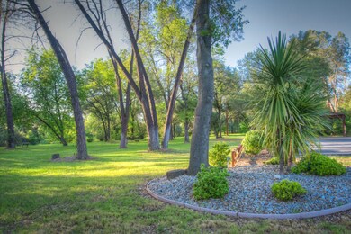 1750 Tiger Eye Rd, Redding, CA 96003 - photo 3
