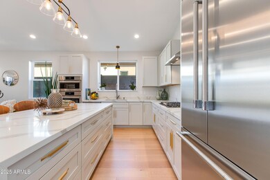 6820 N 14th St, Phoenix, AZ 85014 - photo 5