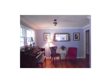 96 Patton Rd, Woonsocket, RI 02895 - photo 4