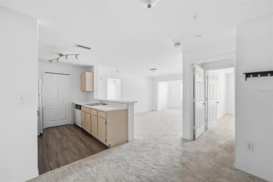 5447 Vineland Rd unit 1205, Orlando, FL 32811 - photo 5