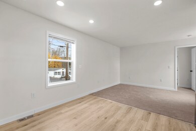 55 Sugar St unit 17A, Newtown, CT 06470 - photo 6