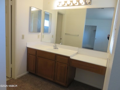 1424 W Apricot Ave, Lompoc, CA 93436 - photo 7