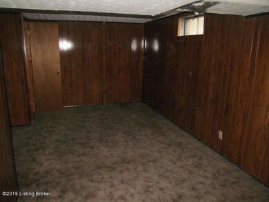 8201 Ardenia Ln, Louisville, KY 40228 - photo 2