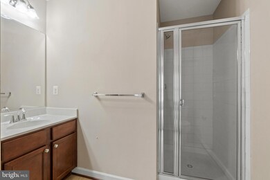 8875 Purple Iris Ln, Elkridge, MD 21075 - photo 7