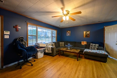 2207 Evening Shade Dr, Evening Shade, AR 72532 - photo 4