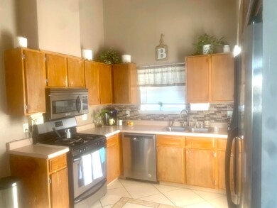 14500 Encantado Dr, Horizon City, TX 79928 - photo 5