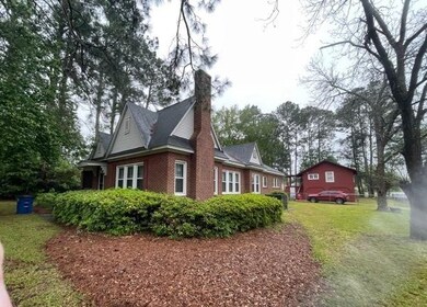 324 11th St W, Tifton, GA 31794 - photo 2