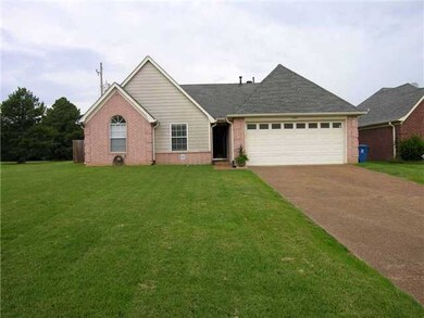 Beautiful lawn, deep lot, very little painting on 