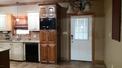210 Baton Ln, Eunice, LA 70535 - photo 7
