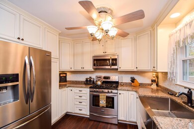 2615 Beverly Blvd SW Roanoke-large-007-1