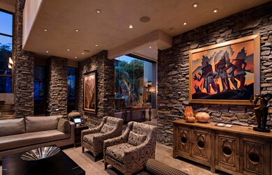 004_Living Entry