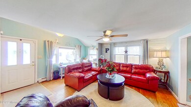 833-Lakeview-Way-02092022_094839