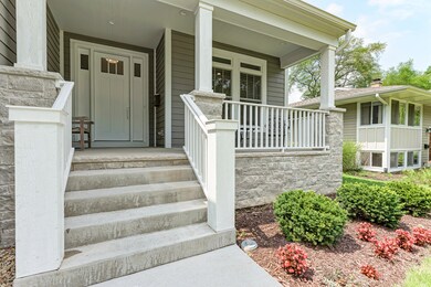 923 Rose Ln, Naperville, IL 60540 - photo 2